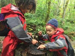 Photo of two children from 2017 Education grantee Tiny Trees Preschool exploring
